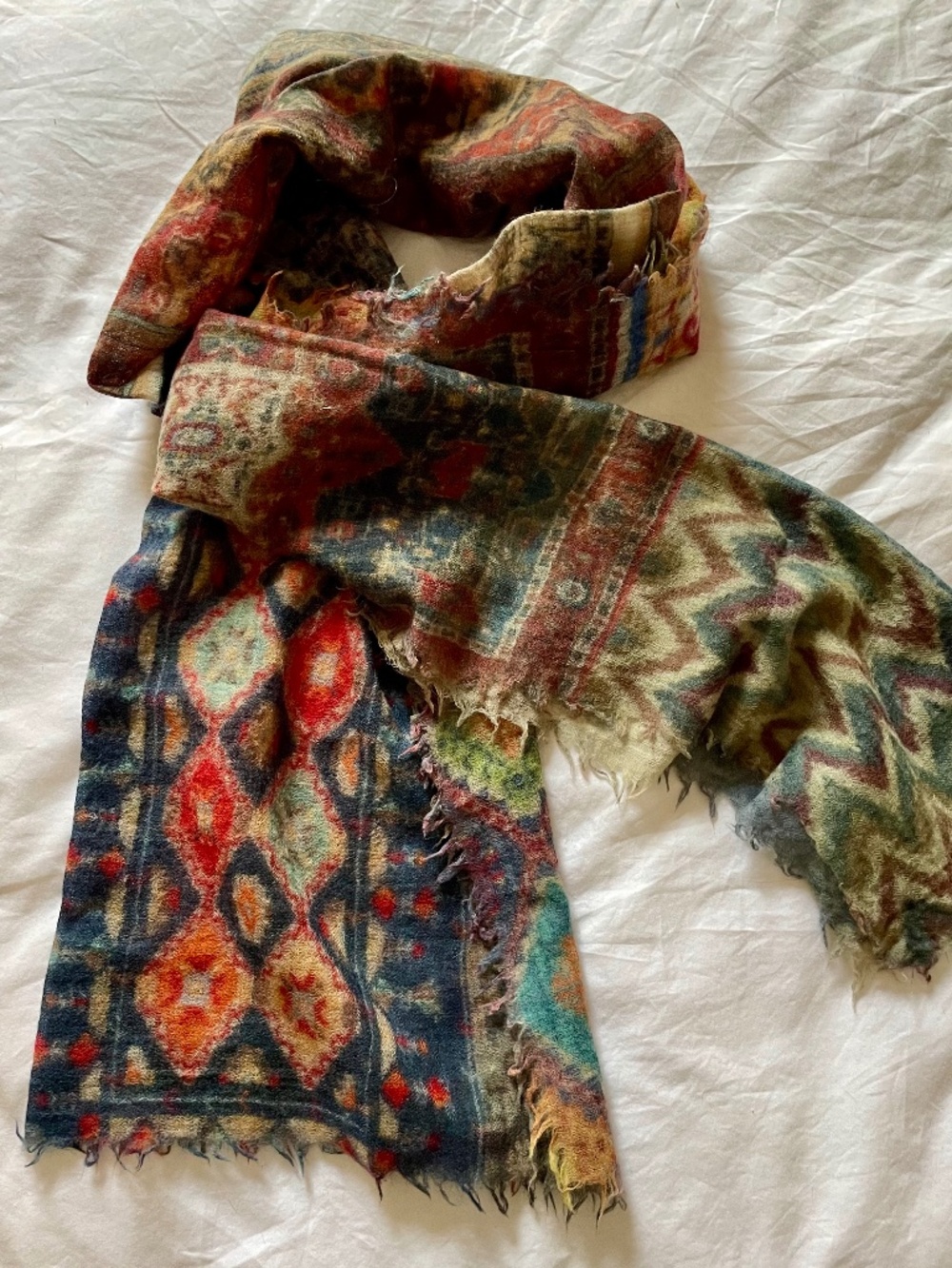 Kemi wool scarf